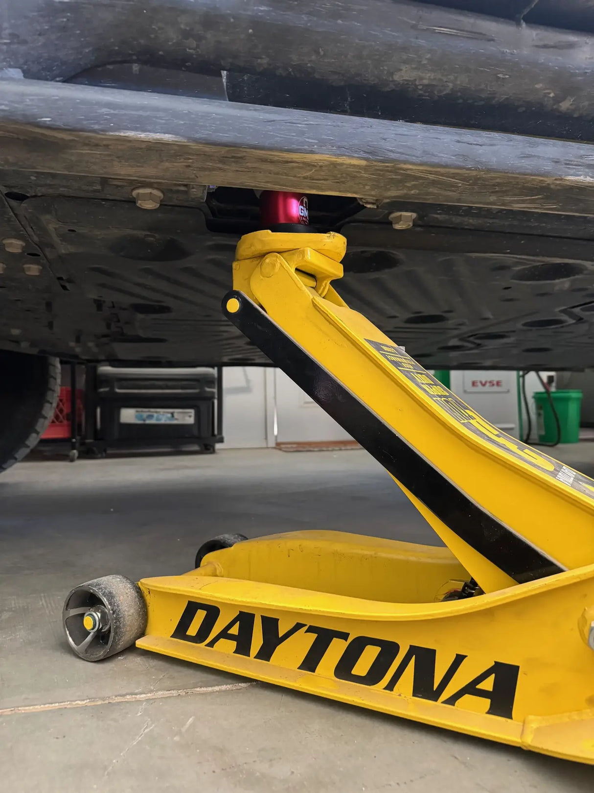 NEW GMX Magnetic Jack Puck (lift adapter) for servicing GM Electric Trucks, IQ's & Hummers