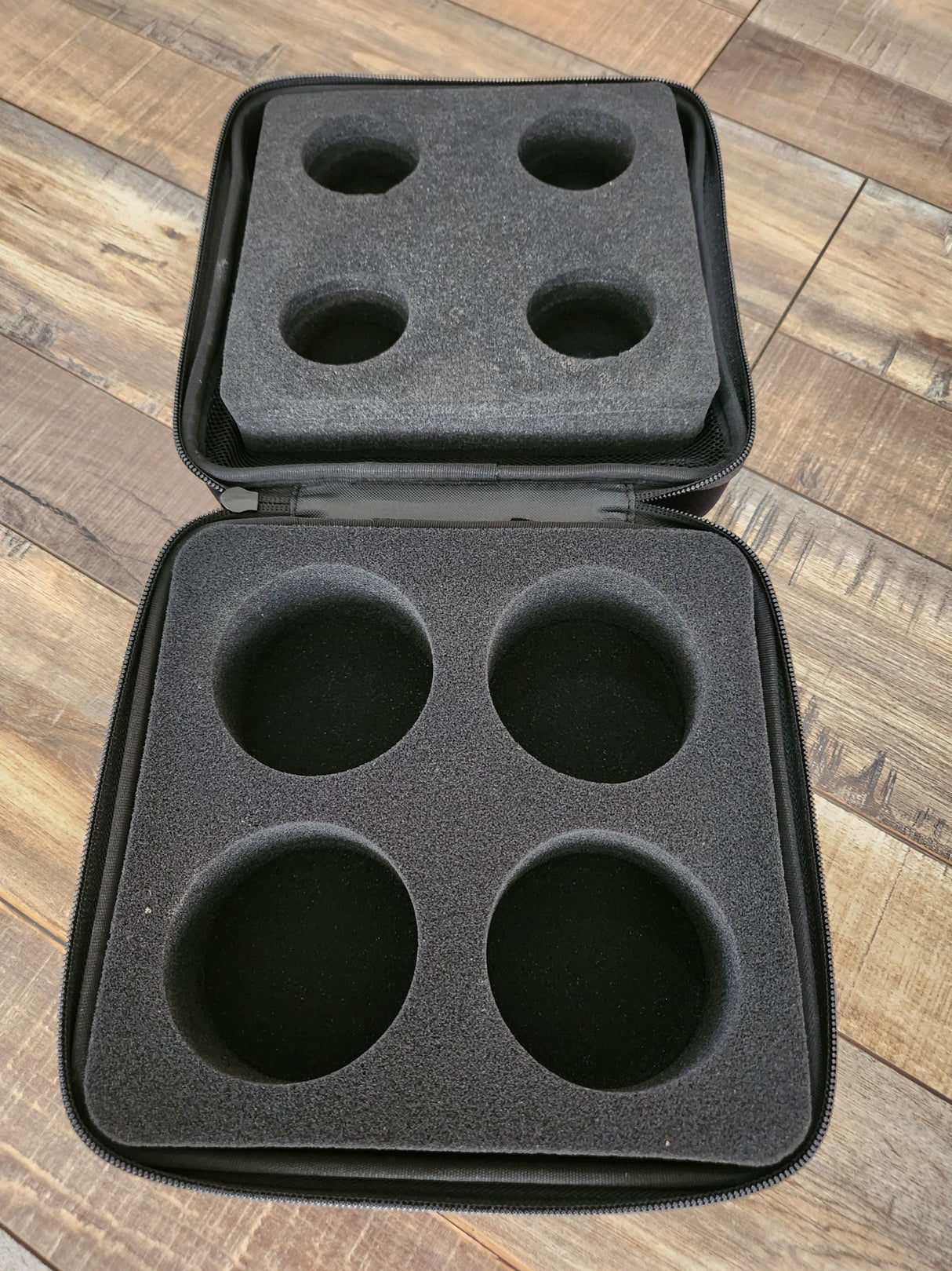 Zippered Case for Magnetic Jack Pucks (In Stock) - Jack Pucks