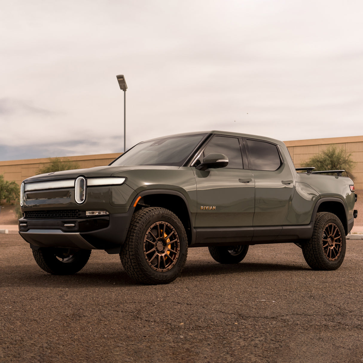 Custom Forged Wheels For Rivian R1T R1S Variant SSP-1 Set of Four (4) - Jack Pucks